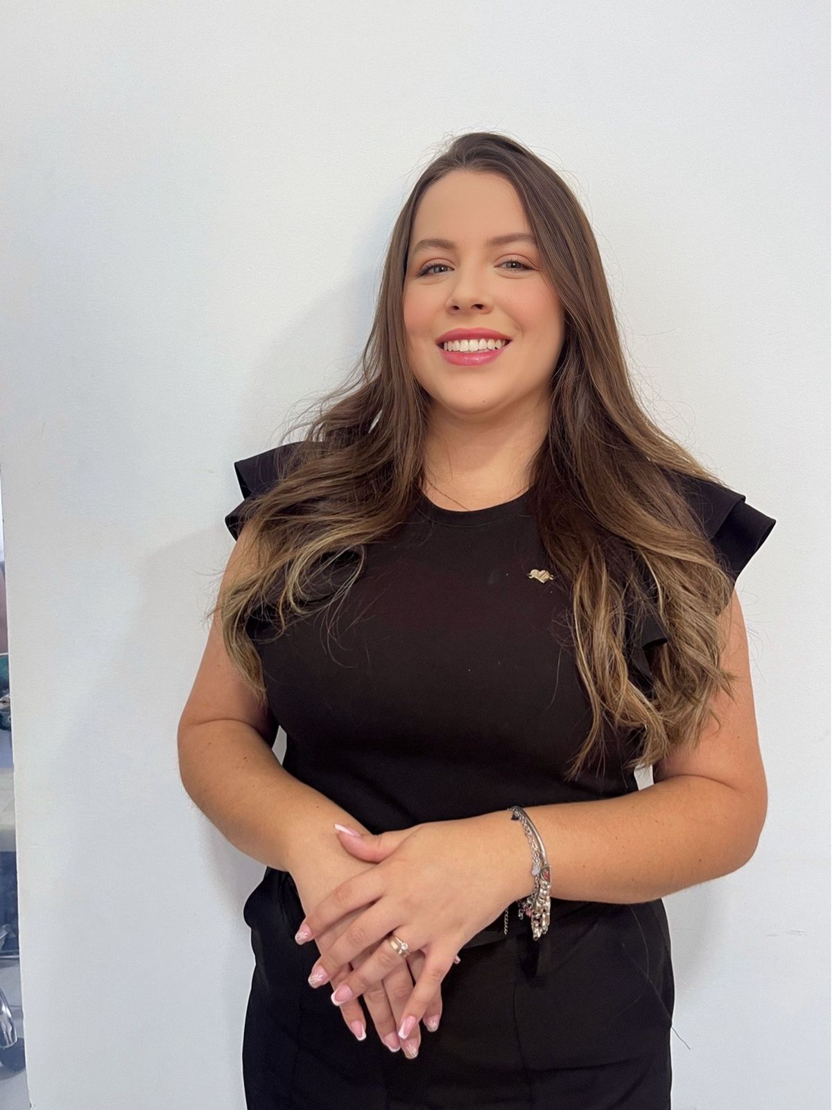 Maria Fernanda, Recepcionista